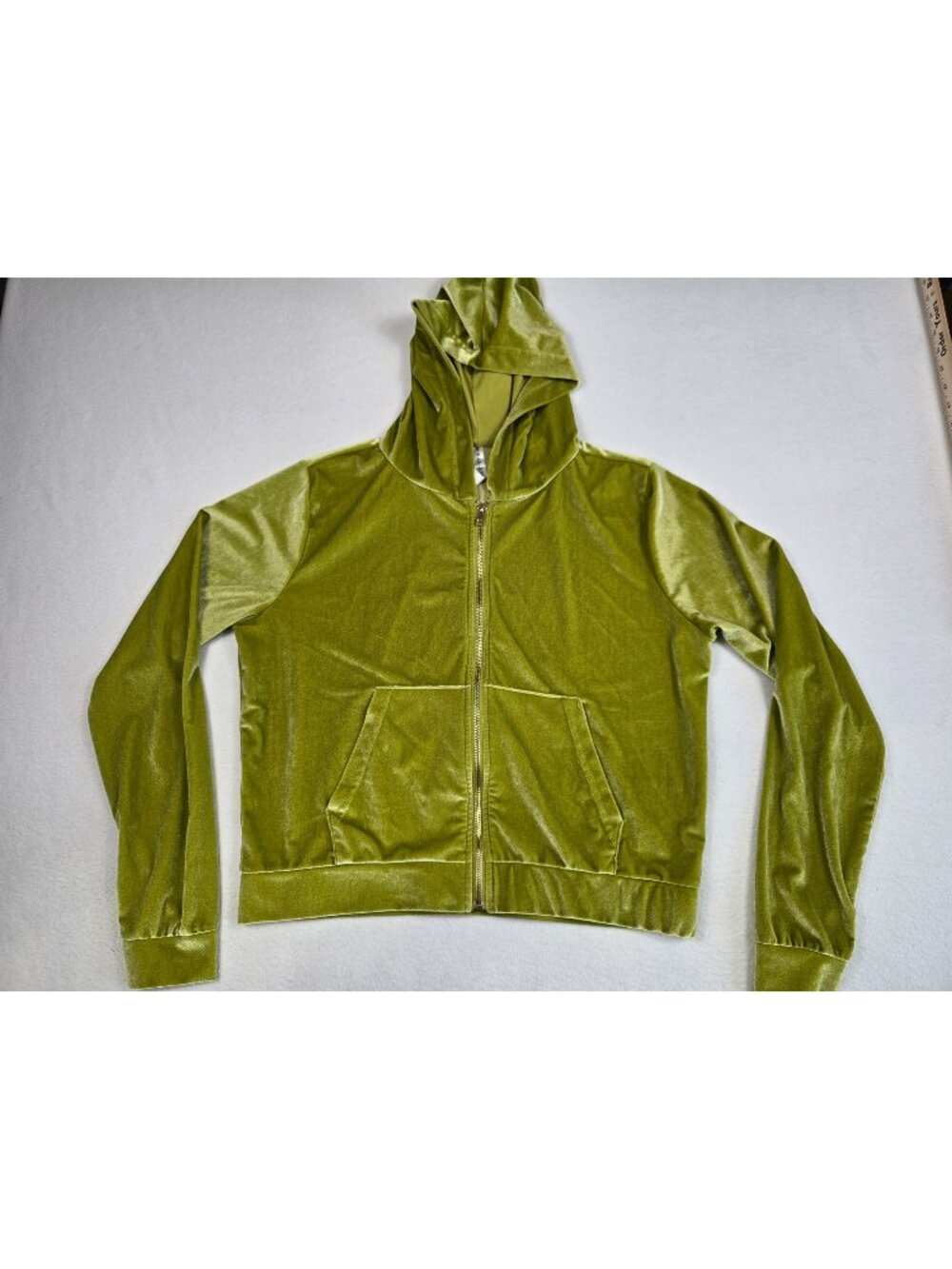 Fabletics Medium Green Velour Oasis Zip-Up Hoodie Jacket With Pockets